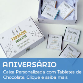 Aniversário Funcionário Caixa Personalizada com Tabletes de Chocolate.